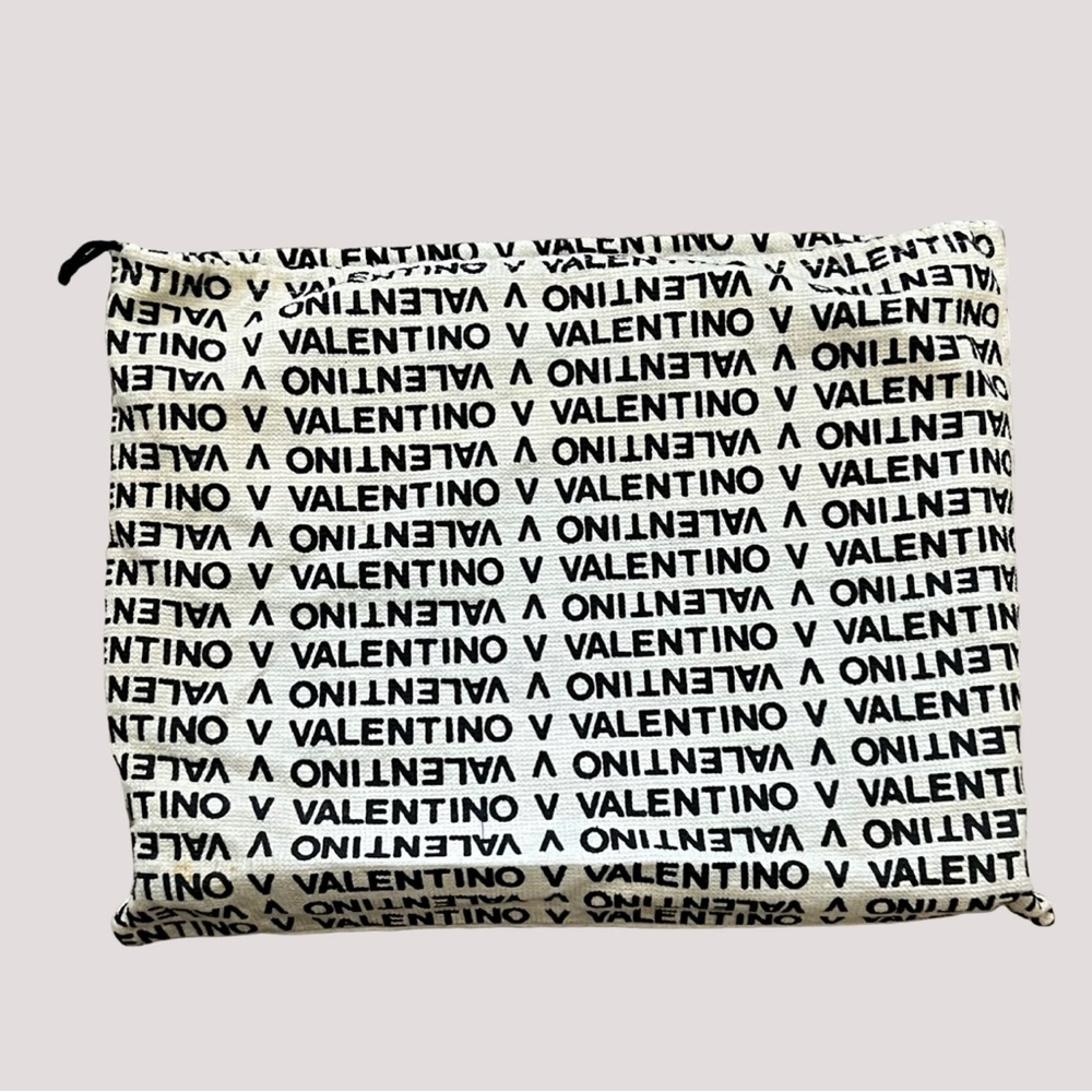 1980’s Vintage Mario Valentino Black and Tan Leather Clutch Bag - Picture 3 of 15